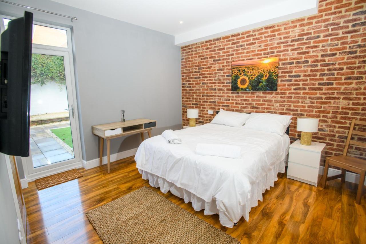 Tavmar Accommodation Λίνκολν Εξωτερικό φωτογραφία